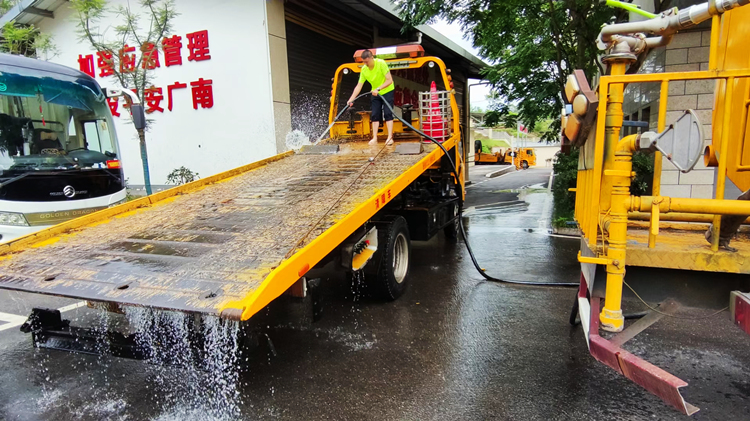 2022.6.5廣南公司開展“共建清潔 美麗世界”環(huán)境主題日活動(dòng)2.jpg